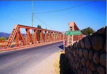 Vaqueros: Loteo de viviendas en Villa Sara