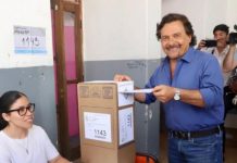 El gobernador Sáenz ejerció su voto en las Elecciones Generales Presidenciales y Legislativas