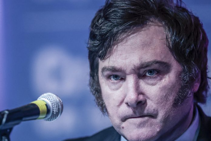 El FMI y Milei mantienen una reunión para intercambiar posturas sobre la economía argentina