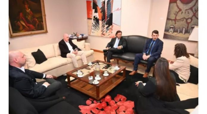 El Gobernador recibió a autoridades de la DAIA para avanzar en acciones conjuntas contra la discriminación y los discursos de odio